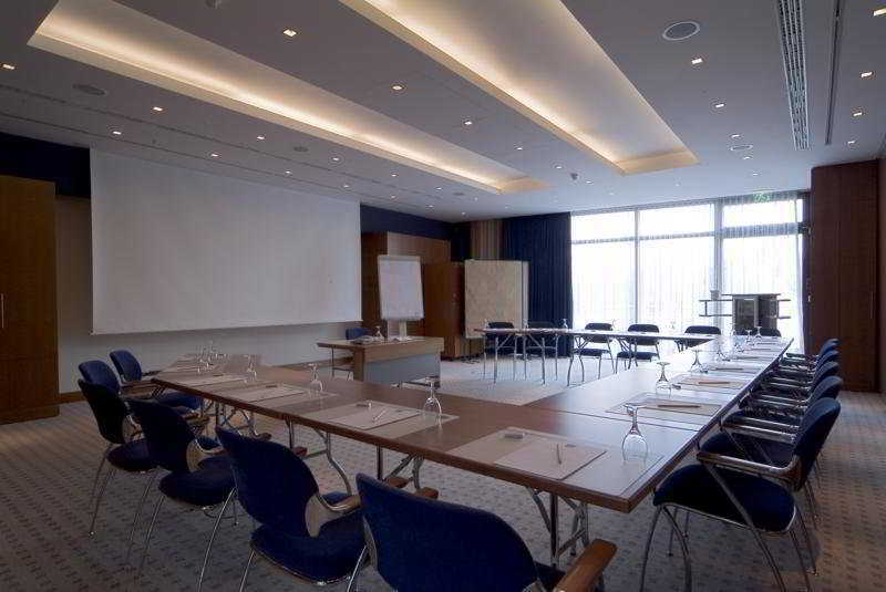 Dorint Main Taunus Zentrum Frankfurt Sulzbach Sulzbach  Zewnętrze zdjęcie