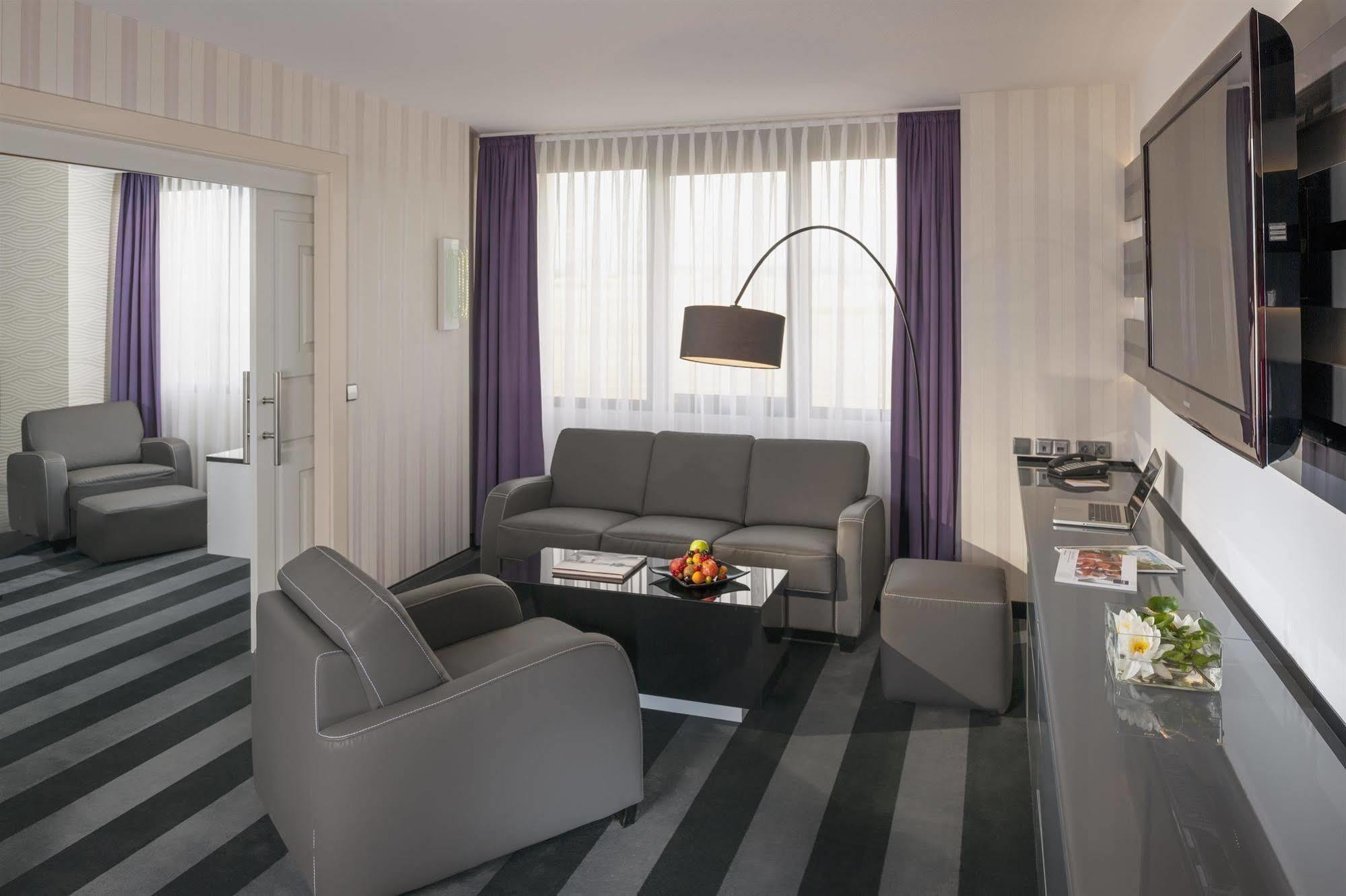 Dorint Main Taunus Zentrum Frankfurt Sulzbach Sulzbach  Zewnętrze zdjęcie